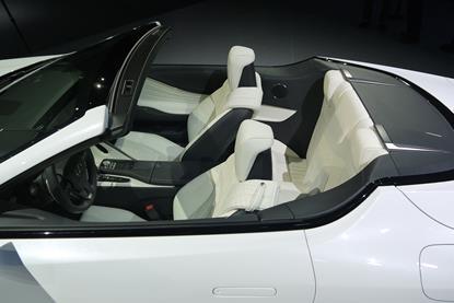 lexus-lc-convertible-concept-cabin.jpg