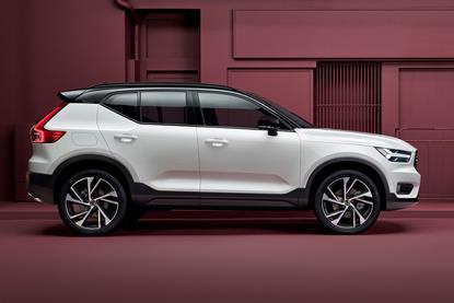 213086_New_Volvo_XC40_exterior.jpg