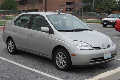 1024px-1st-Toyota-Prius.jpg