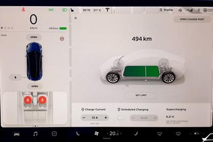 CDN-Screens-Tesla-Model3-HMI