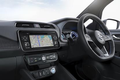 cdn-nissan-leaf-navigation