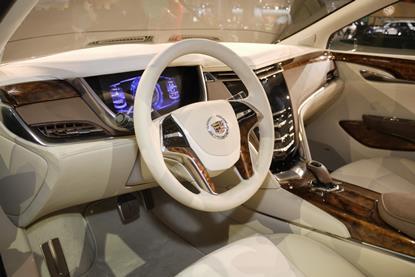 cadillac-xts-0003.JPG