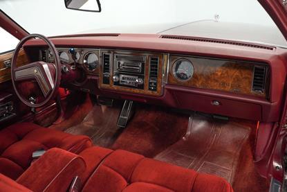 1981_buick_lesabre_interior_by_creativet01_df7k59n-fullview